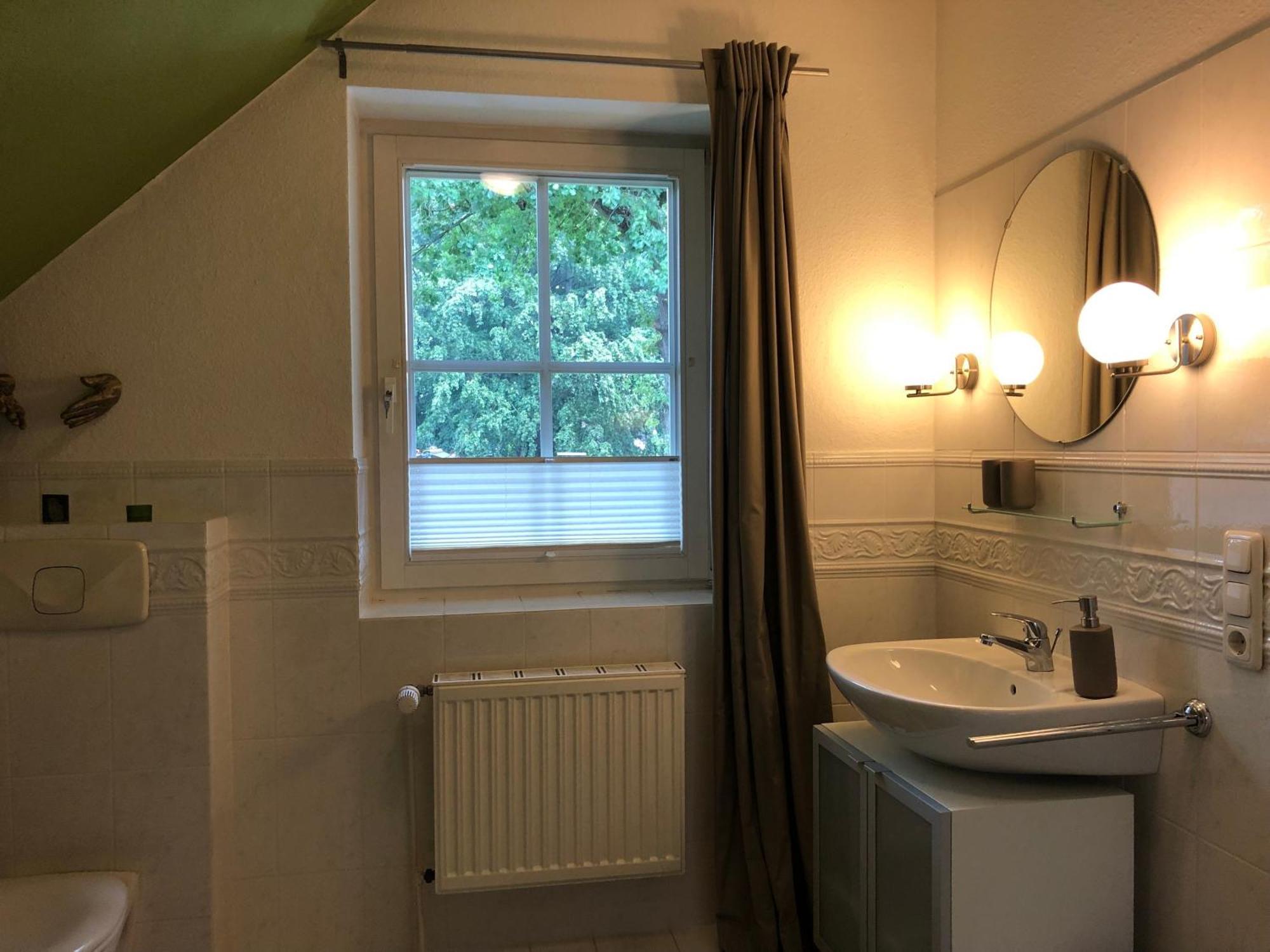 Gemuetliche 1 12-Zimmer Wohnung Hoisdorf Bagian luar foto